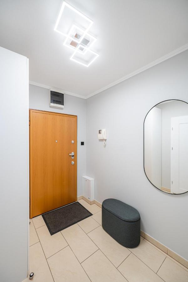 Apartament 55M2 - Darmowy Garaz - Klimatyzacja - Centrum - 24Na7 Breslau Exterior foto